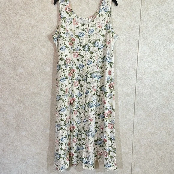 strapless open back dress Rosalyn Pink Floral Midi Dress